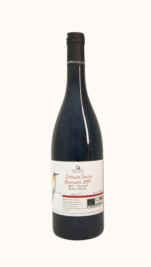 Una bottiglia di vino rosso barricato SettantaTrenta dell'azienda vitivinicola Quercialuce